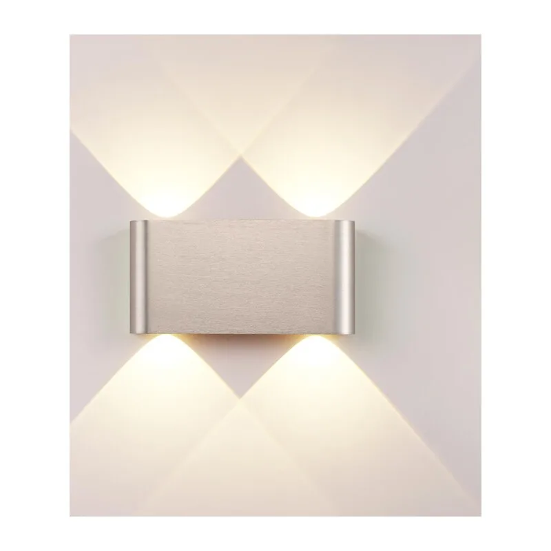 7106/4WL HIGHTECH ODL26 441 Настенный светильник матовый никель/металл IP20 LED 4W 3000K 220V MAGNUM 2