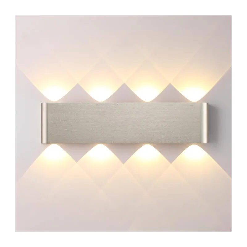 7106/8WL HIGHTECH ODL26 441 Настенный светильник матовый никель/металл IP20 LED 8W 3000K 220V MAGNUM 2