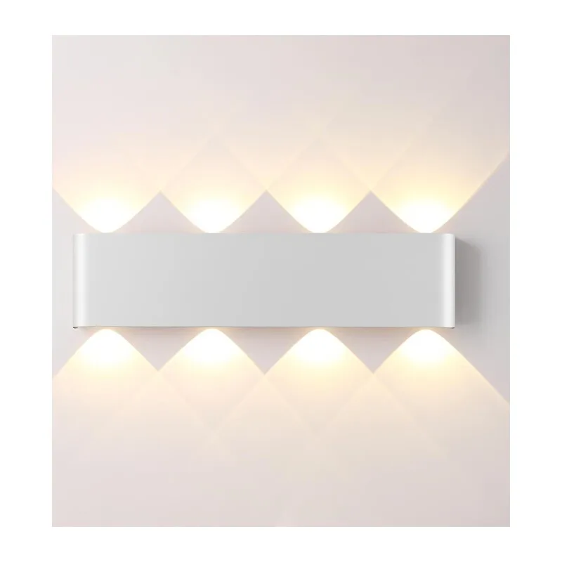 7192/8WL HIGHTECH ODL27 Настенный светильник белый/металл IP20 LED 8W 3000K 220V MAGNUM 2