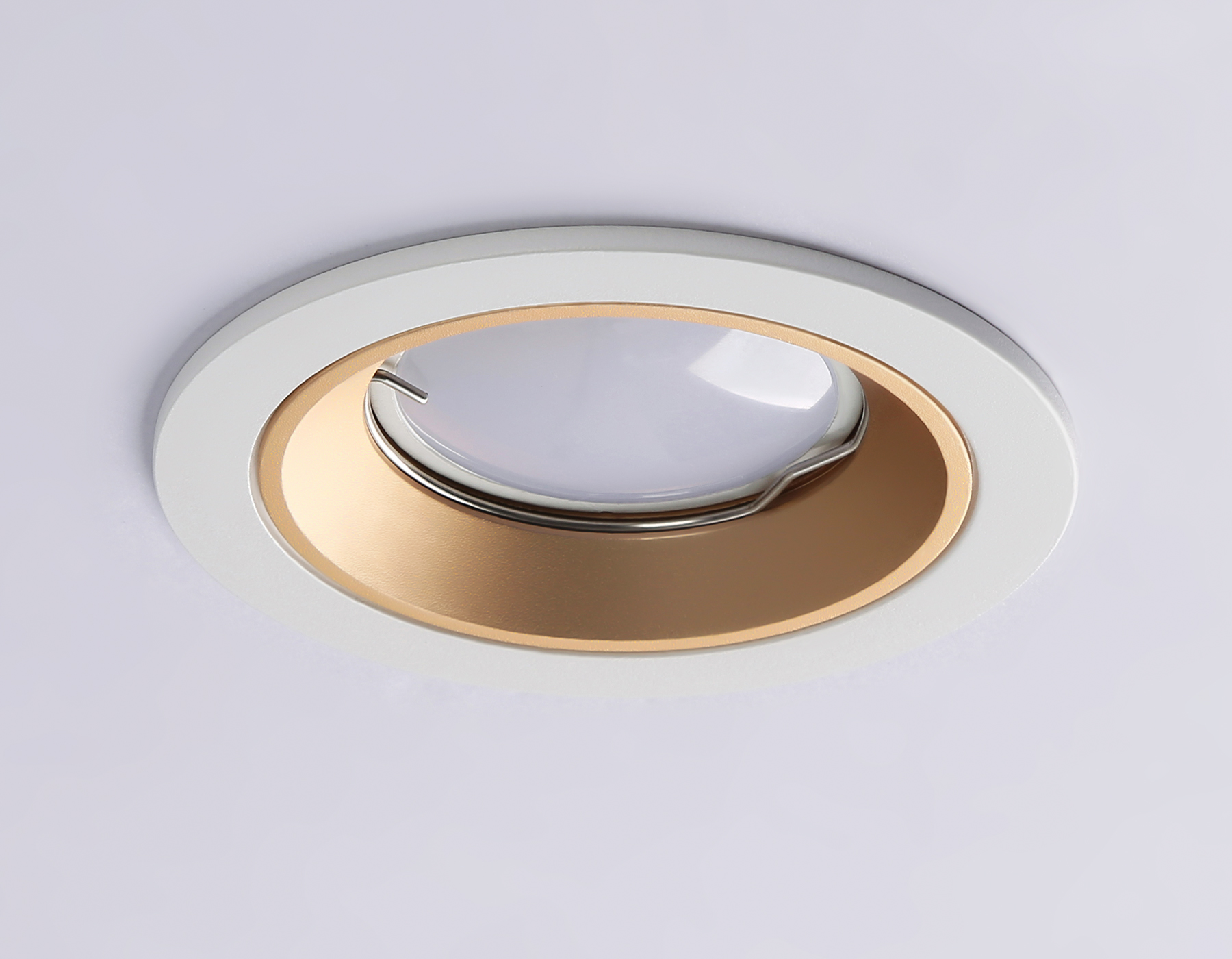 Встраиваемый точечный светильник MR16 A8922 WH/GD белый/золото MR16 GU5.3 D92*24 Ambrella Light 12