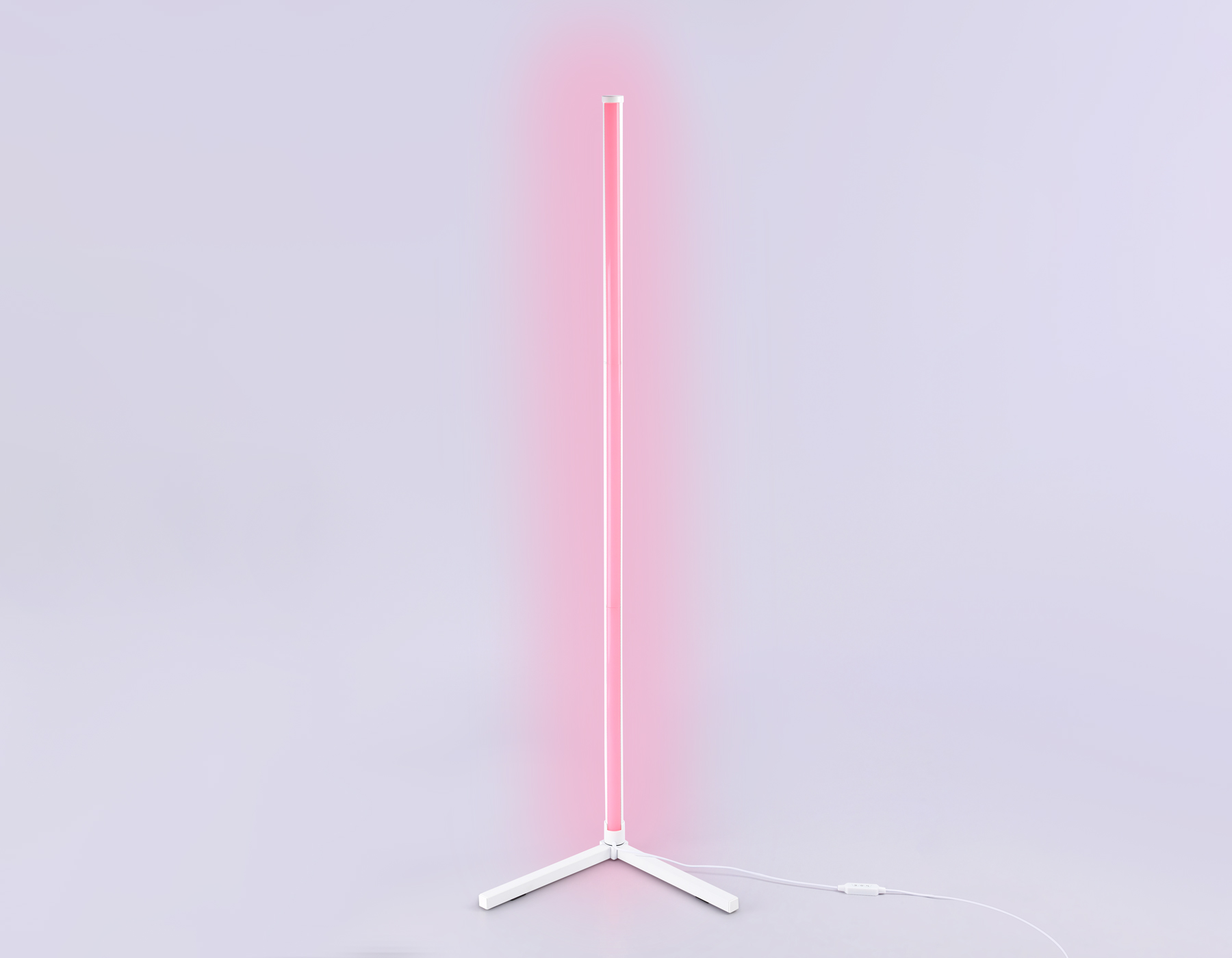 Светильник светодиодный напольный RGB с пультом FL8020 WH белый LED 15W RGB D32*1250 (ПДУ РАДИО 2.4G) Ambrella Light 21