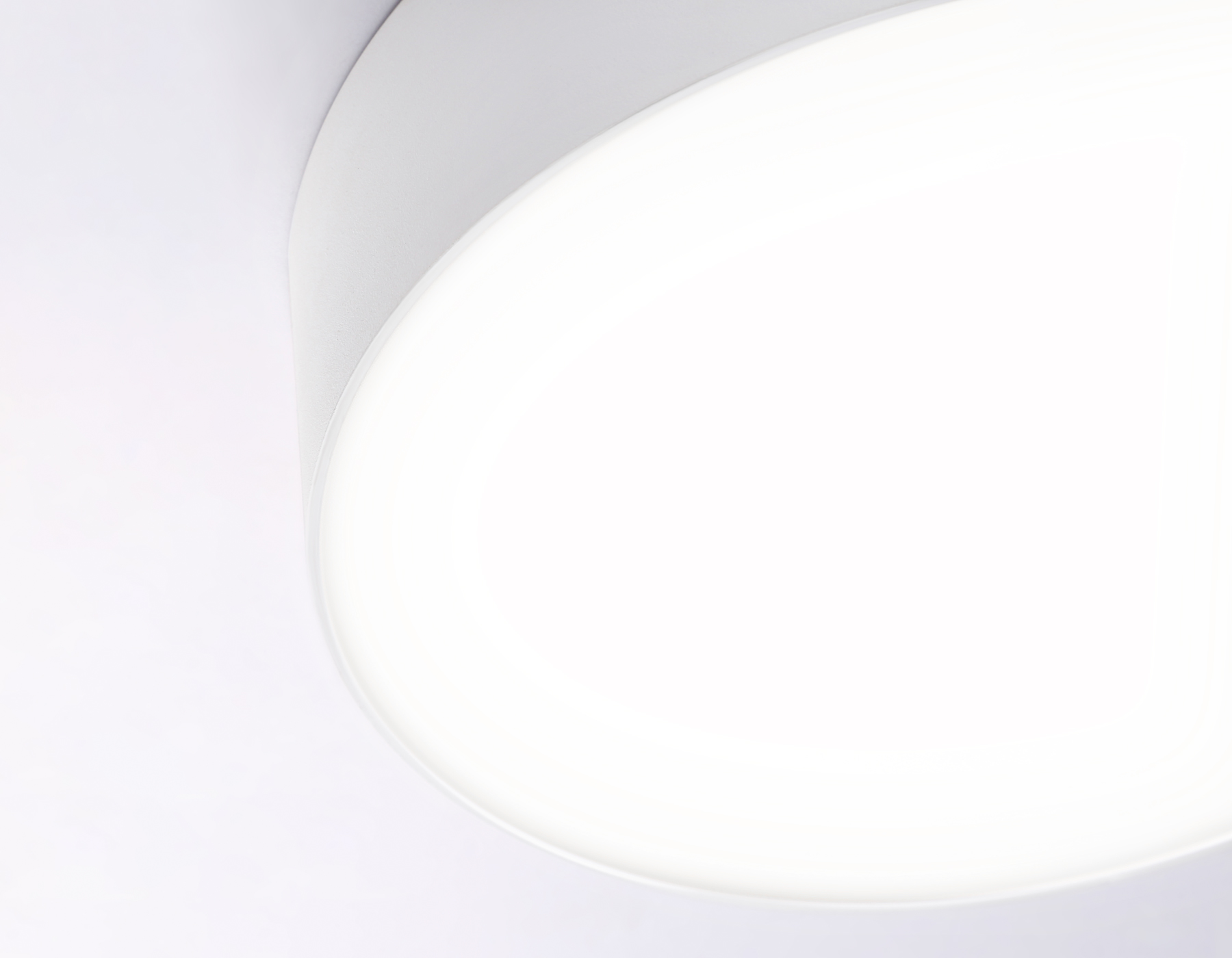 Потолочный светодиодный светильник FV5512 WH белый LED 15W 4200K D120*58 (Без ПДУ) Ambrella Light 13