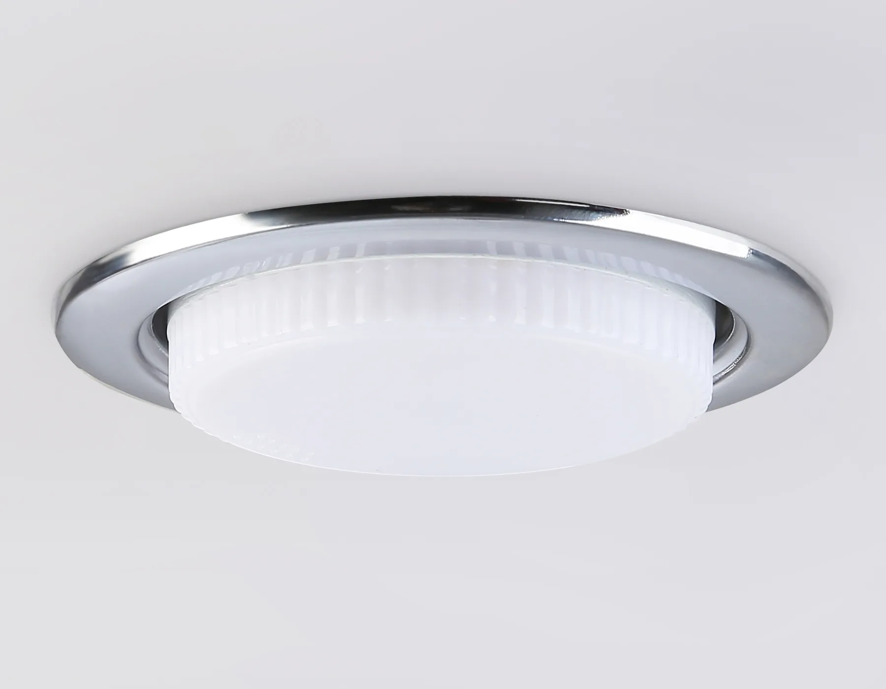 Встраиваемый точечный светильник 1*GX53 G10102 CH хром GX53 max 12W D106*38 (кратность 10шт) Ambrella Light 6