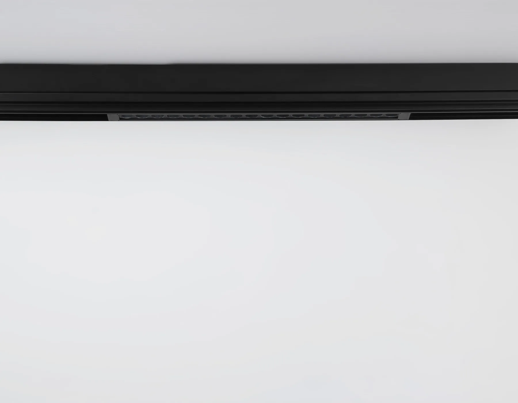 Трековый линейный светильник с памятью Switch-3CCT 3000K-6000K 15Вт 24° GL1312 BK черный IP20 15W 3000K-6400K 220V 24° 342*25*42 (Без ПДУ) Ambrella Light 7