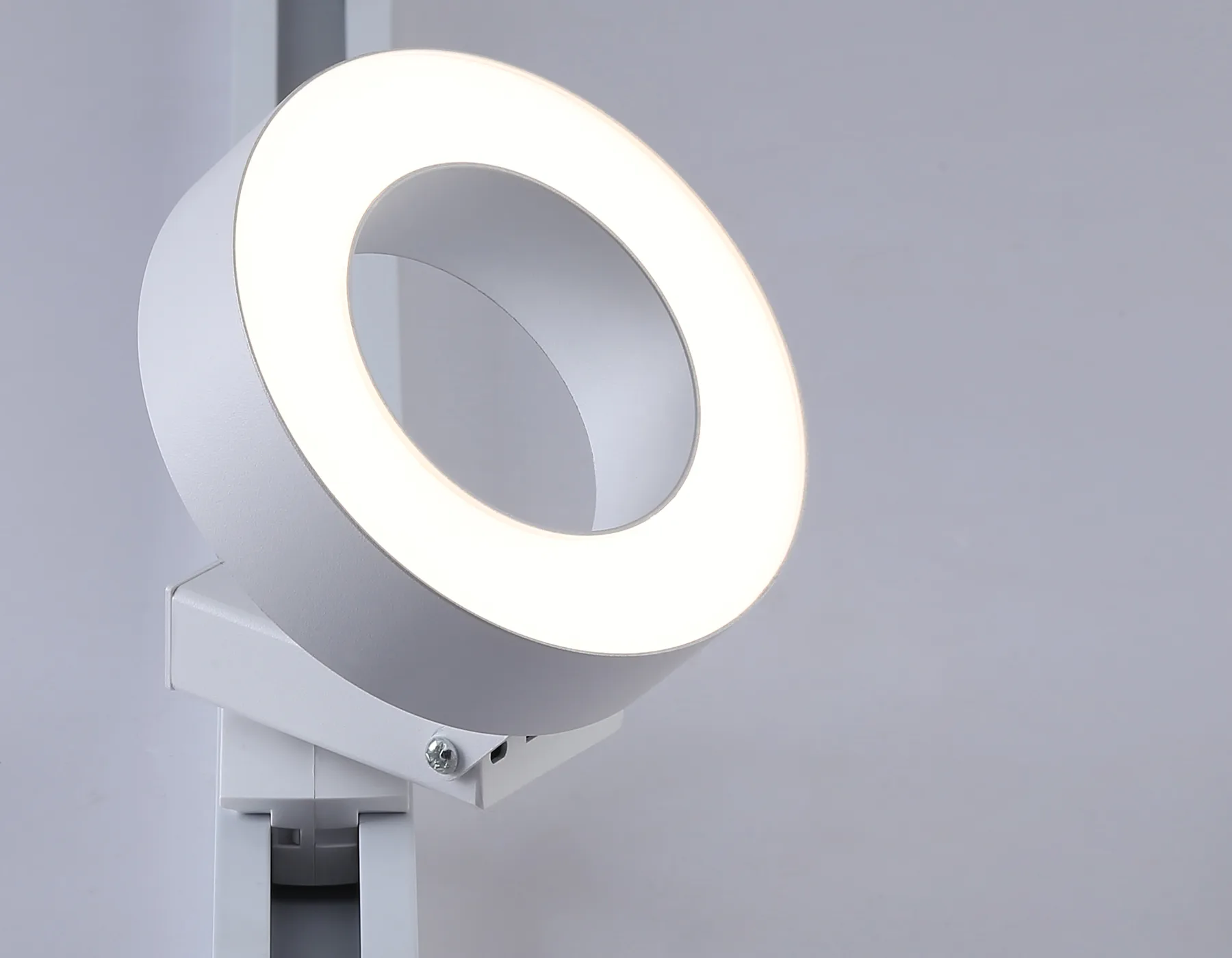 Трековый светильник 4000K 15Вт 120° GL6866 WH белый LED 15W 4200K D115*80 Ambrella Light 10