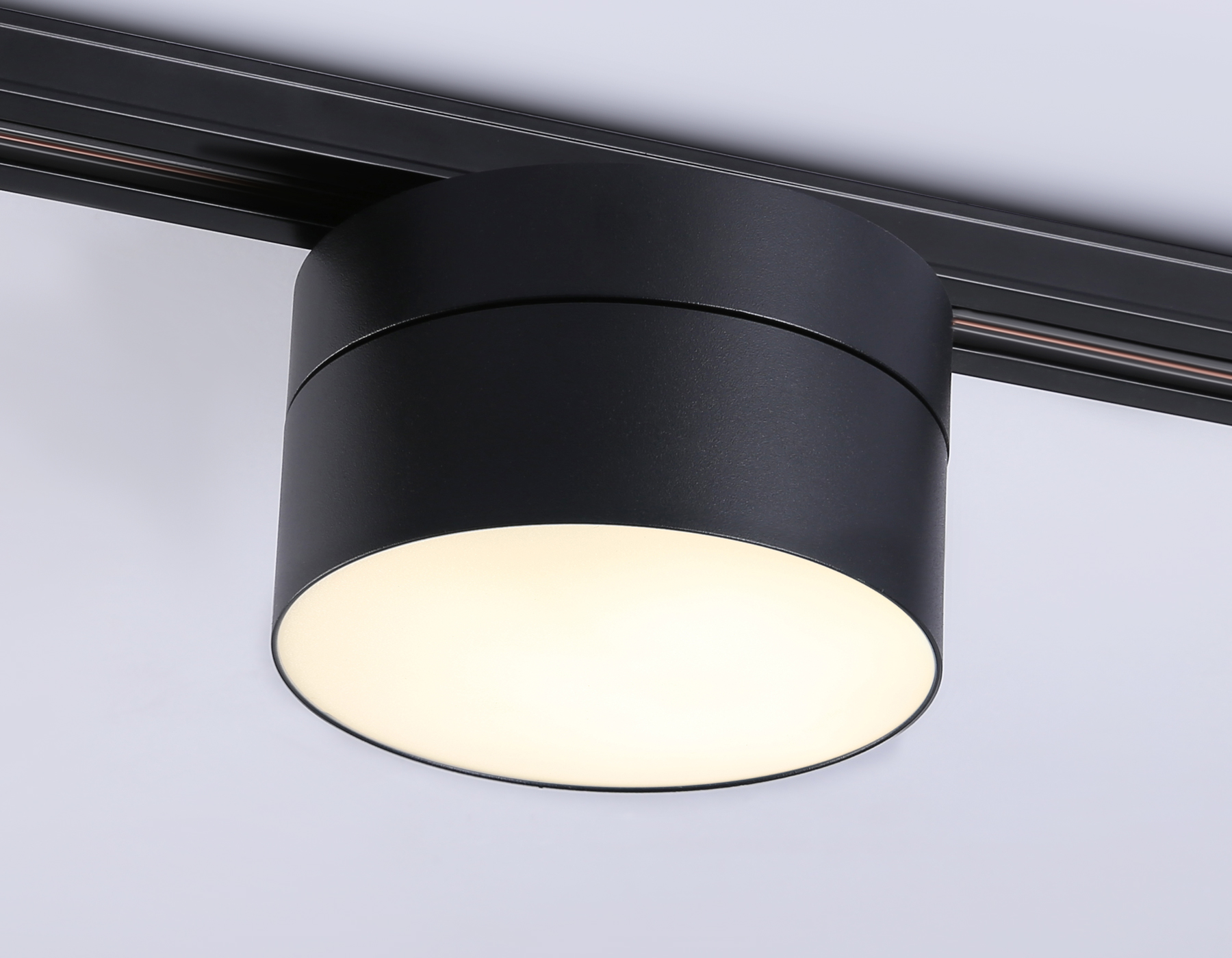 Трековый однофазный светодиодный светильник GL6877 BK черный LED 16W 3000K D115*90 Ambrella Light 11