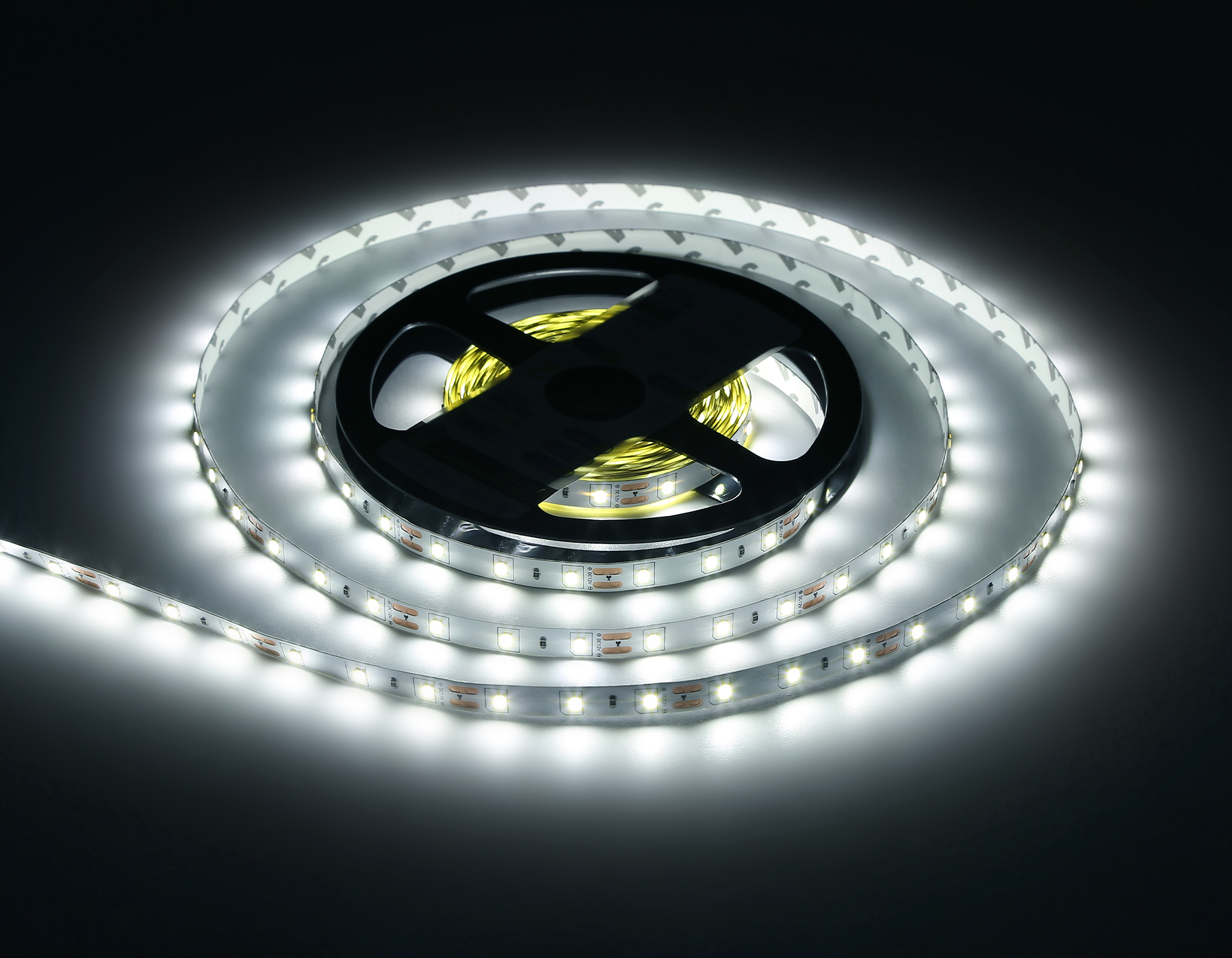 Светодиодная лента Ambrella Light GS1003 2835 60Led /4.8W m/ 12V IP20 6500K 5m/ кратность резки 50mm GS1003 2835 60Led/ 4.8W m/ 12V IP20 6500K/ 5000*8*1.2mm (2 конт.) Ambrella Light 17