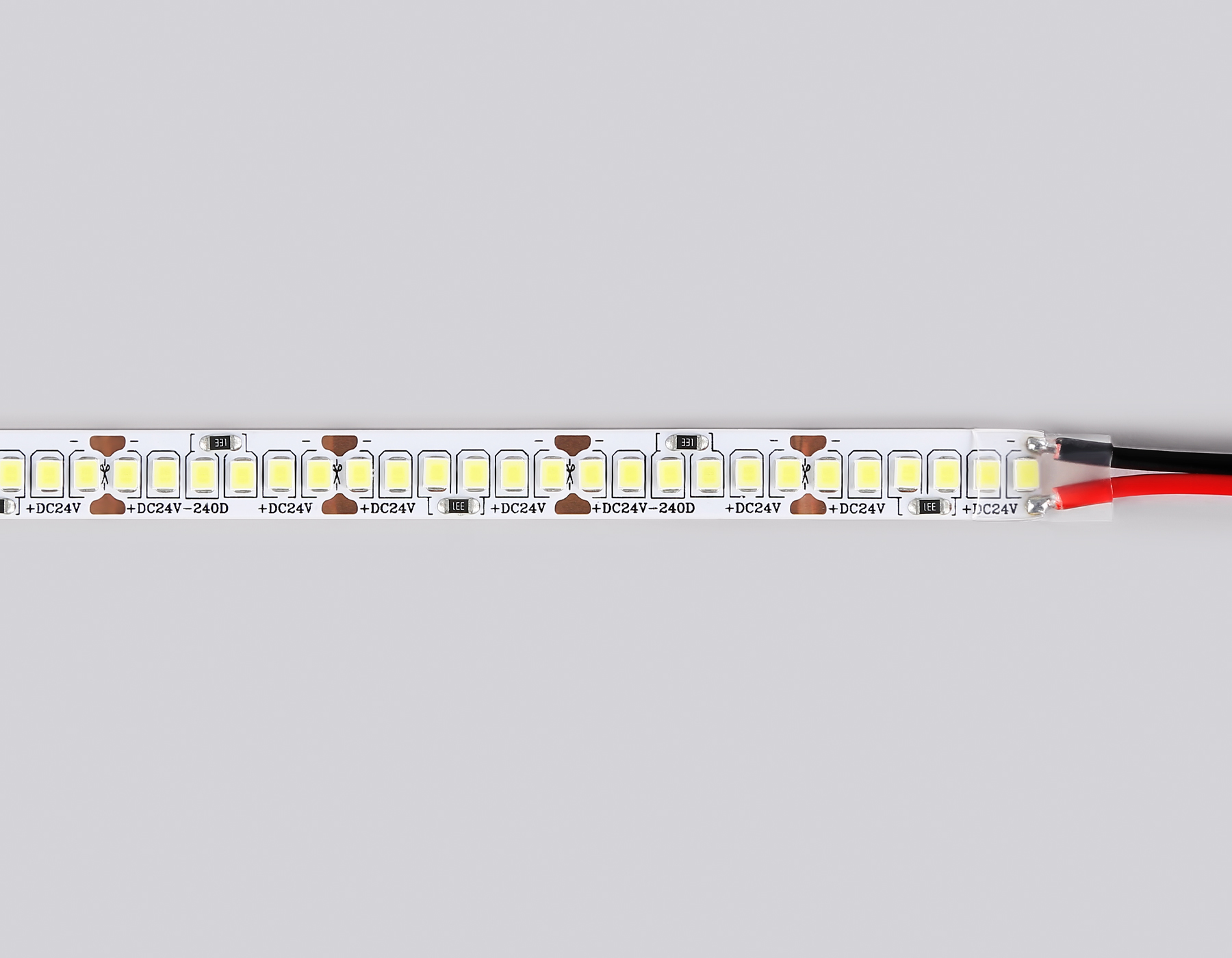 Светодиодная лента Ambrella Light GS3403 2835 240Led /20W m/ 24V IP20 6500K 5m GS3403 2835 240Led/ 20W m/ 24V IP20 6500K/ 5000*10*1.2mm (2 конт.) Ambrella Light 13