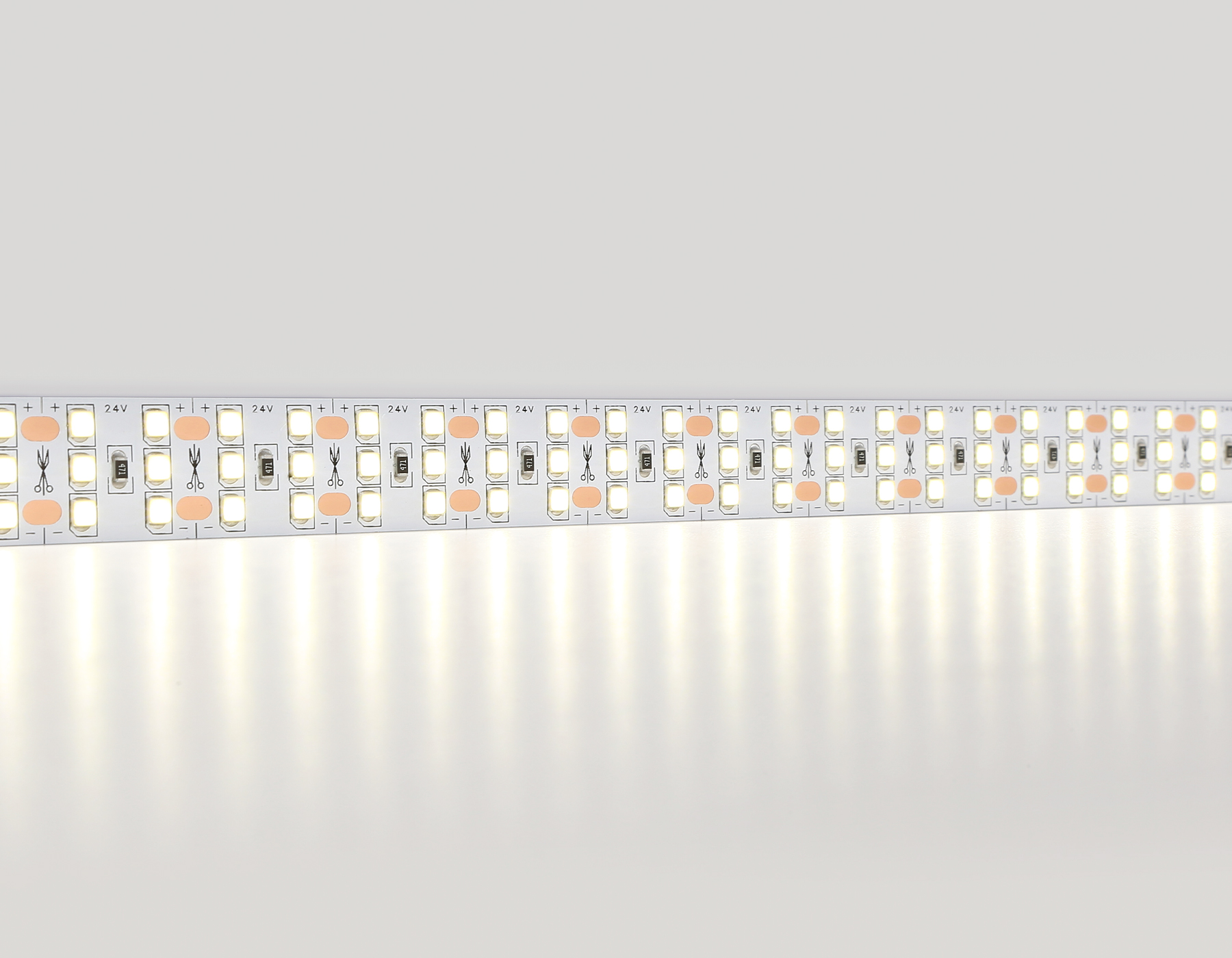 Светодиодная лента трехрядная Ambrella Light GS3902 2835 324Led /26W m/ 24V IP20 4500K 5m GS3902 2835 324Led/ 26W m/ 24V IP20 4500K/ 5000*18*1.2mm (2 конт.) Ambrella Light 11