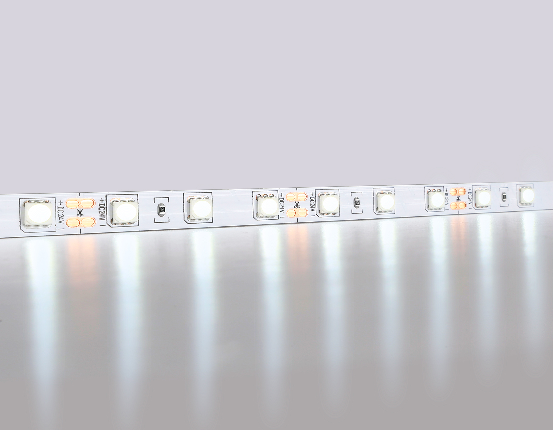 Светодиодная лента Ambrella Light GS4003 5050 60Led /14.4W m/ 24V IP20 6500K 5m GS4003 5050 60Led/ 14.4W m/ 24V IP20 6500K/ 5000*10*1.87mm (2 конт.) Ambrella Light 11