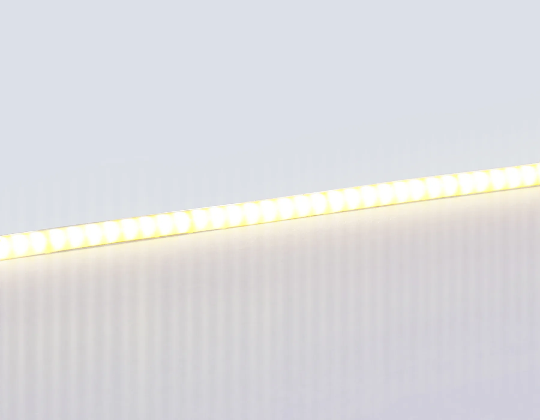 Светодиодная лента 24В COB 384Led 7Вт/м 4500K IP20 5м GS4602 COB 384Led/ 7W m/ 24V IP20 4500K/ 5m*3mm*2mm (2 конт.) Ambrella Light 8