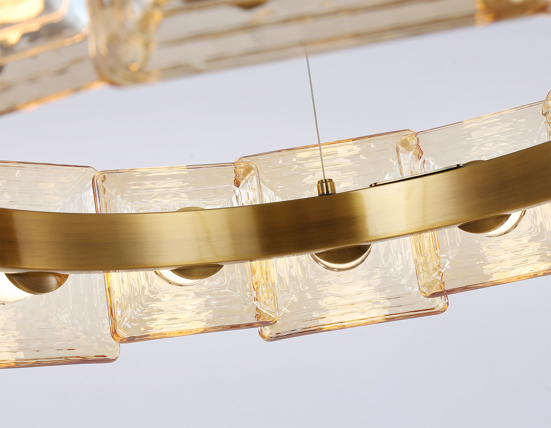Подвесная светодиодная люстра LH31027 BS/TI латунь/янтарь 72W 3000K D700*150 Ambrella Light 14