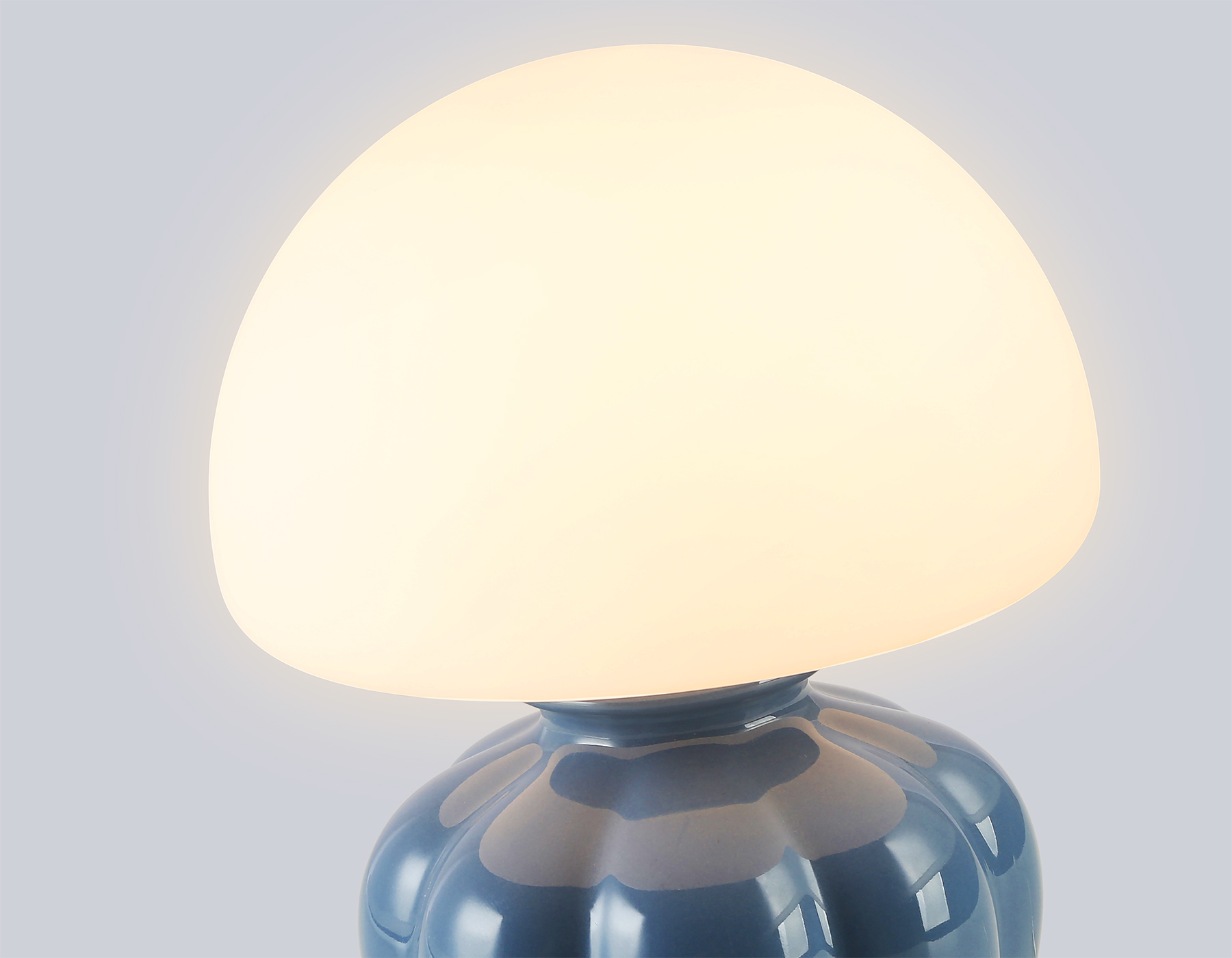 Настольная лампа LH53248 GB/WH серо-синий/белый G9 max 28W D165*220 Ambrella Light 14