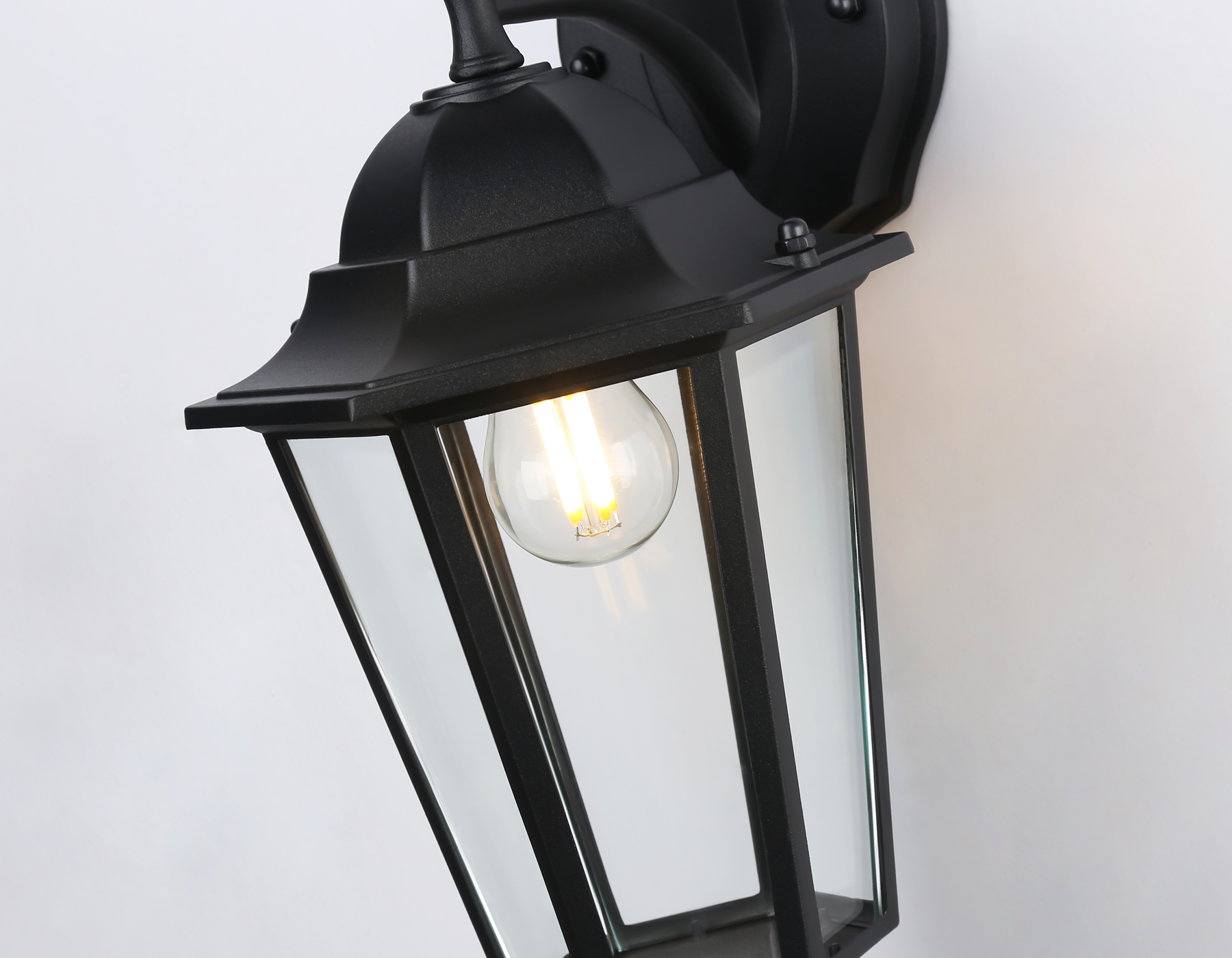 Уличный настенный светильник ST2018 BK/CL черный/прозрачный IP54 E27 max 40W 360*150*210 Ambrella Light 7