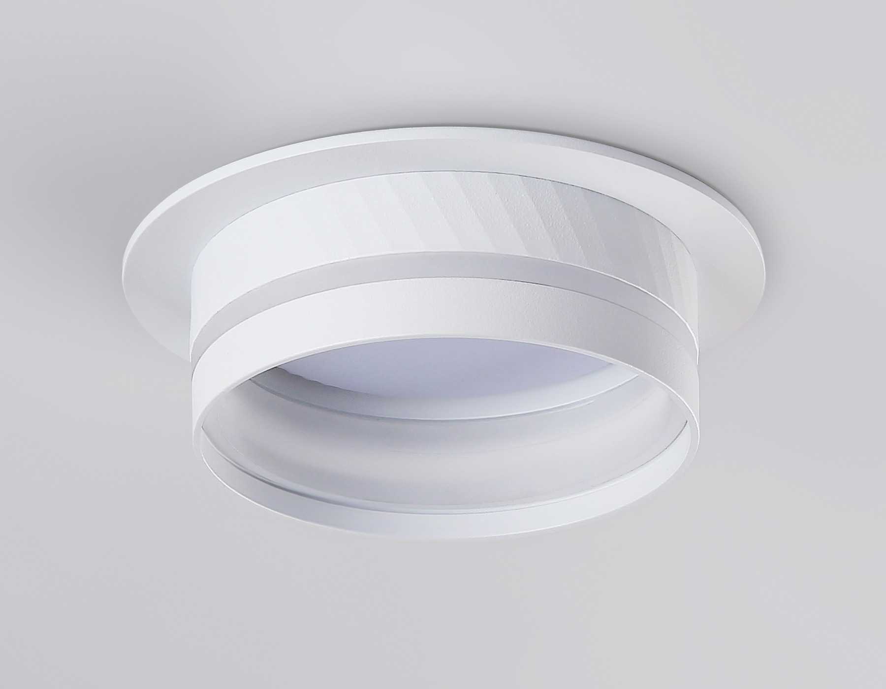 Светильник встраиваемый TN5218 WH белый GX53 D110*50 Ambrella Light 12