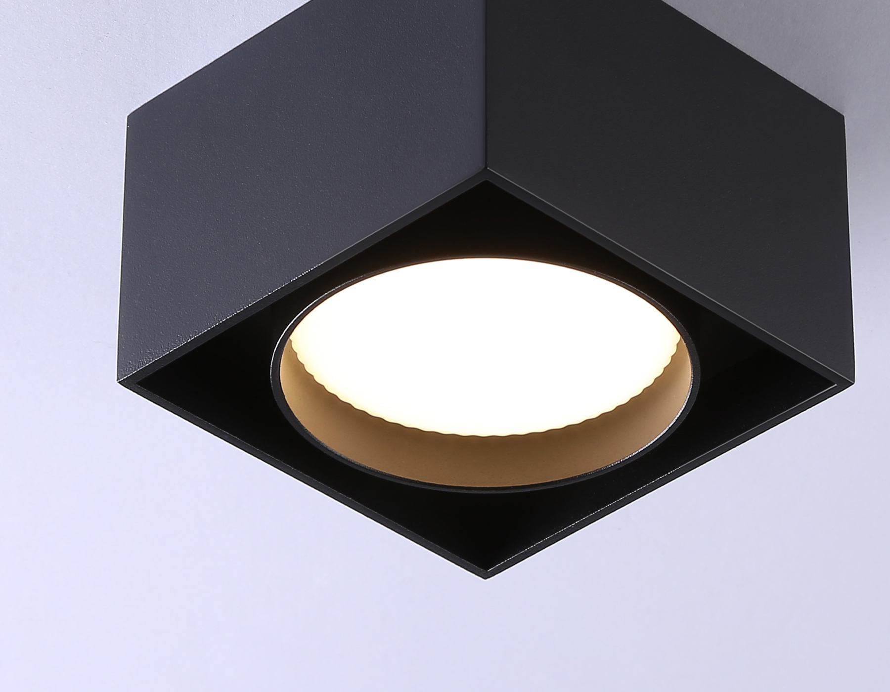 Накладной точечный светильник GX53 TN70866 BK черный GX53 max 12W 95*95*62 Ambrella Light 10