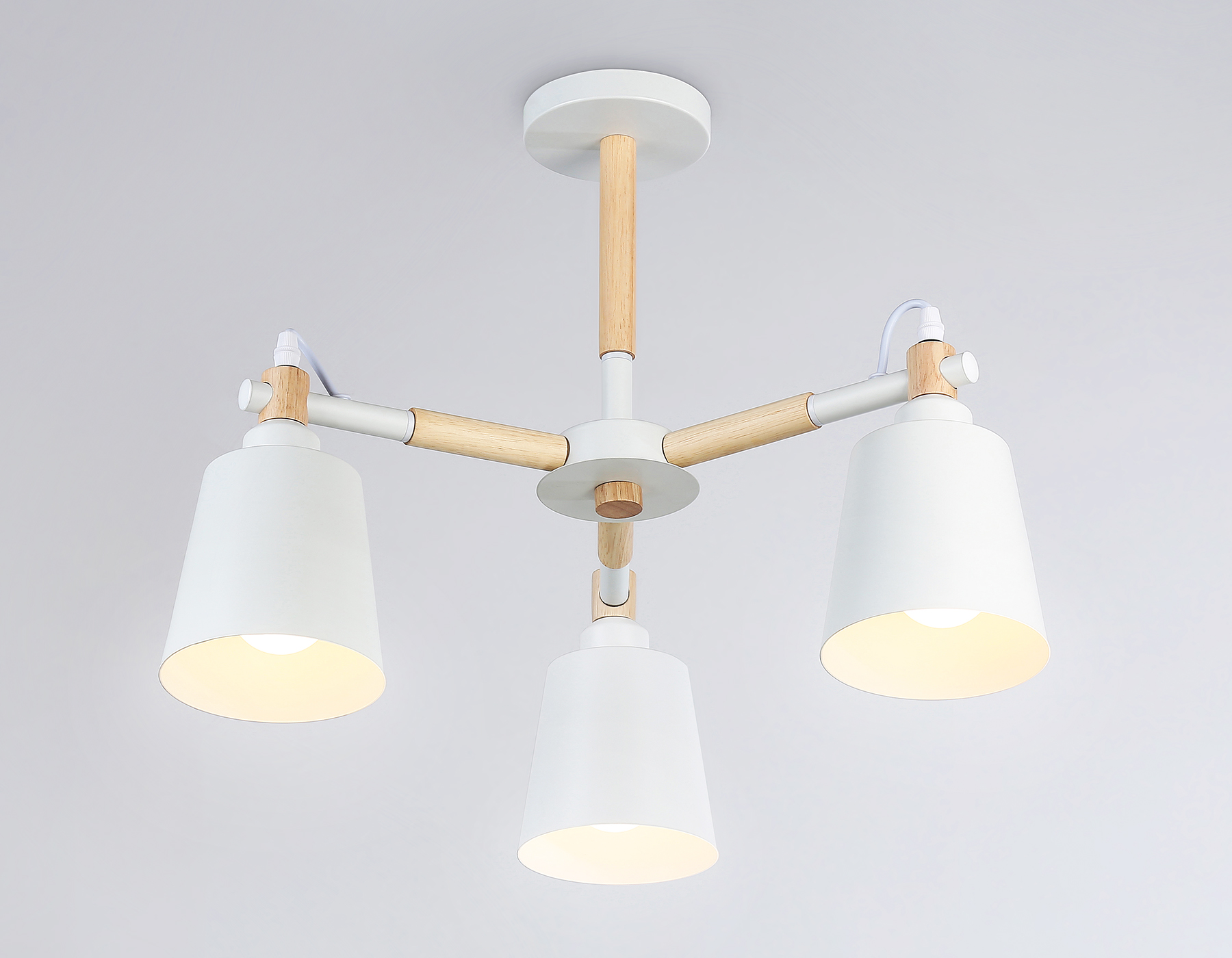 Подвесная люстра TR82204/3 WH/LW белый/светлое дерево E27/3 max 40W D560*430 Ambrella Light 12