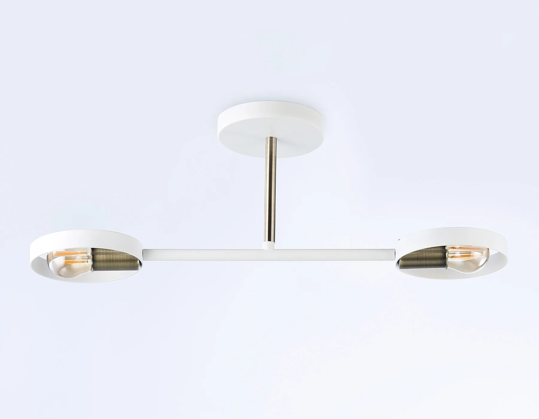 Потолочный светильник E27*2 TR8222/2 WH/SB белый/бронза E27/2 max 40W 510*165*190 Ambrella Light 6