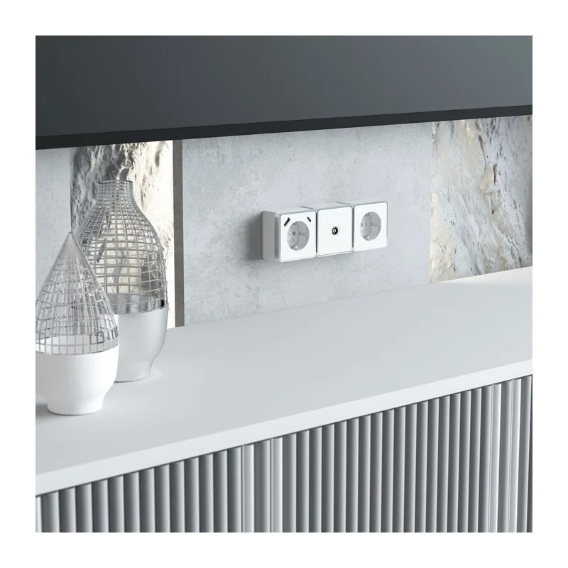 W5071701/ Розетка с заземлением, шторками и USB тип A+C Gallant (белый) 5