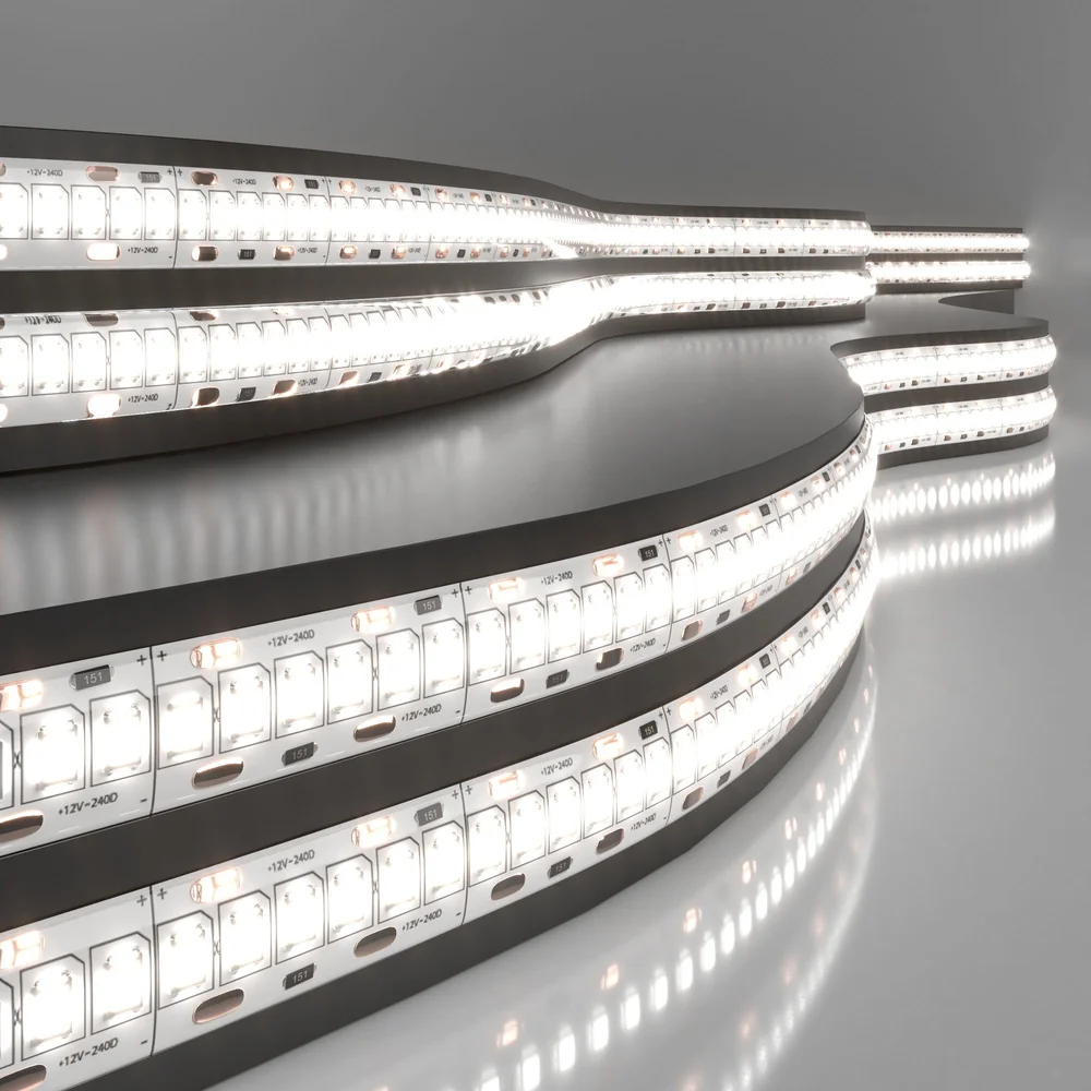 Светодиодная лента 12 В 16 Вт/м 240 Led/м 2835 IP65, дневной белый 4200K, 5 м Лента светодиодная 12V 16W 240Led 2835 IP65 дневной белый, 5м Elektrostandard