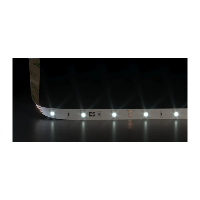 Светодиодная лента 12 В 7,2 Вт/м 30 Led/м 5050 IP20, дневной белый 4200К, 5 м Лента светодиодная 12V 7,2W 30Led 5050 IP20 дневной белый, 5м Elektrostandard 2
