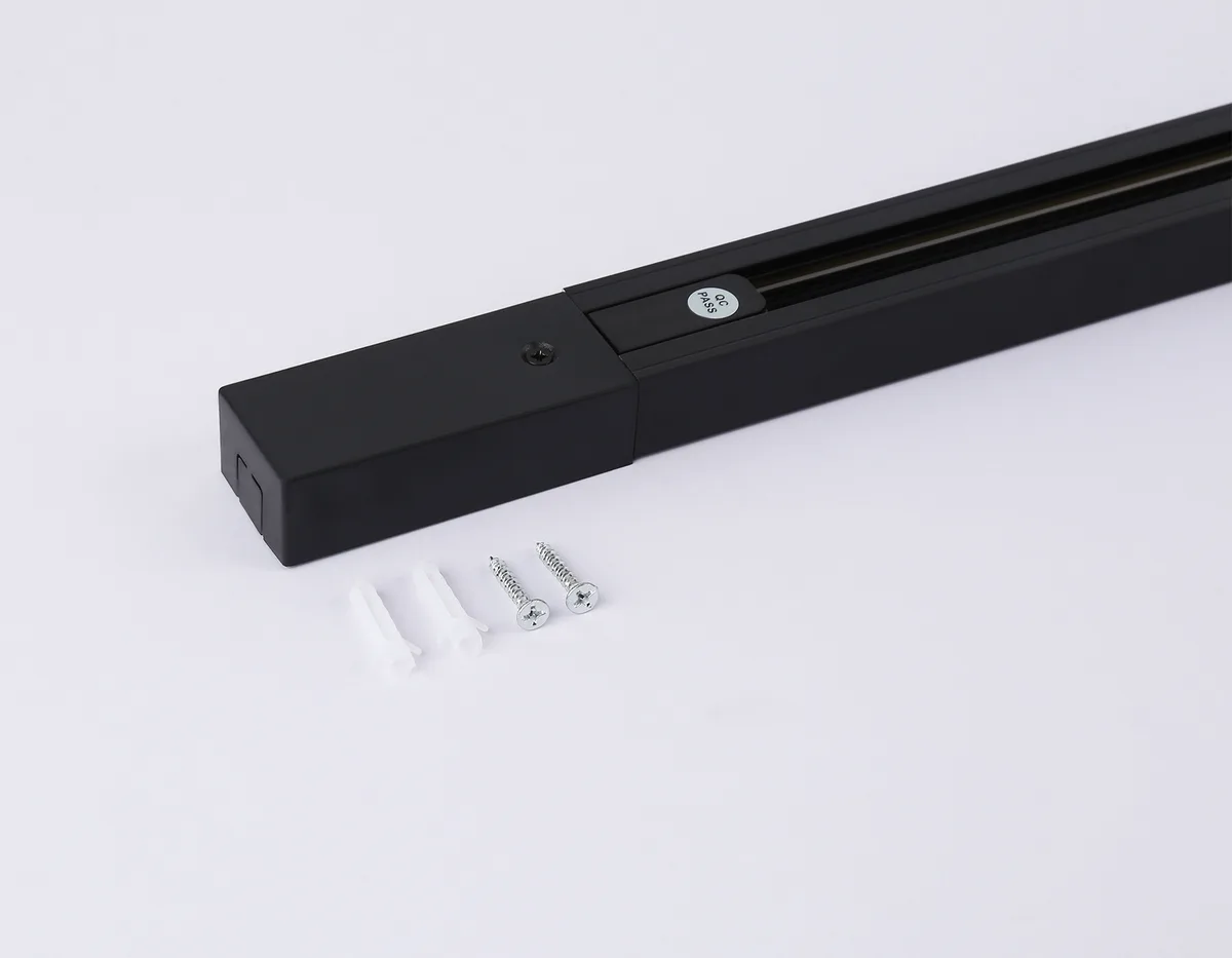 GL7102